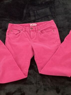Vineyard Vines, size 4, pink corduroy, straight leg, great condition